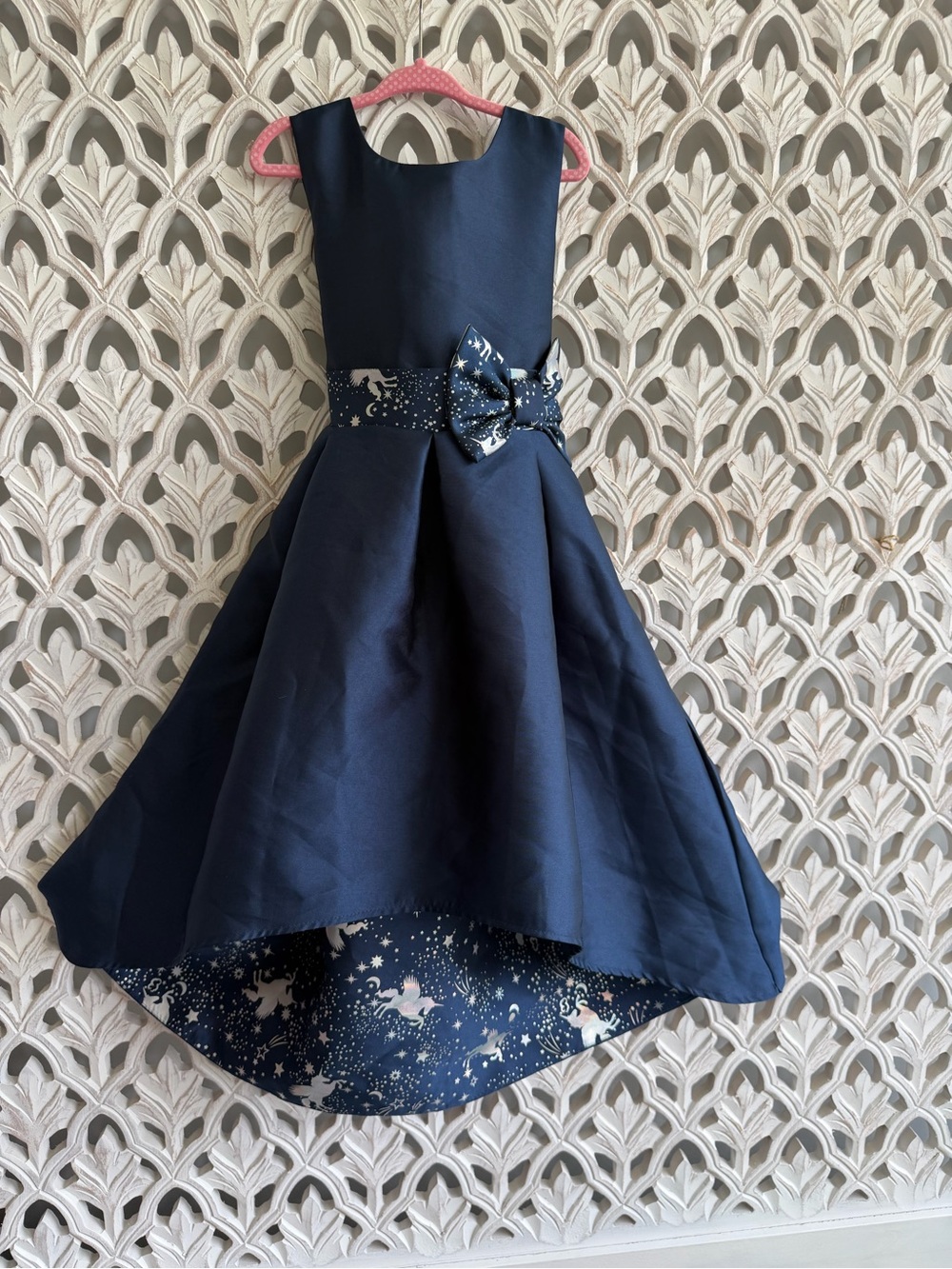 Girls size 7 Unicorns and Stars Party Dress